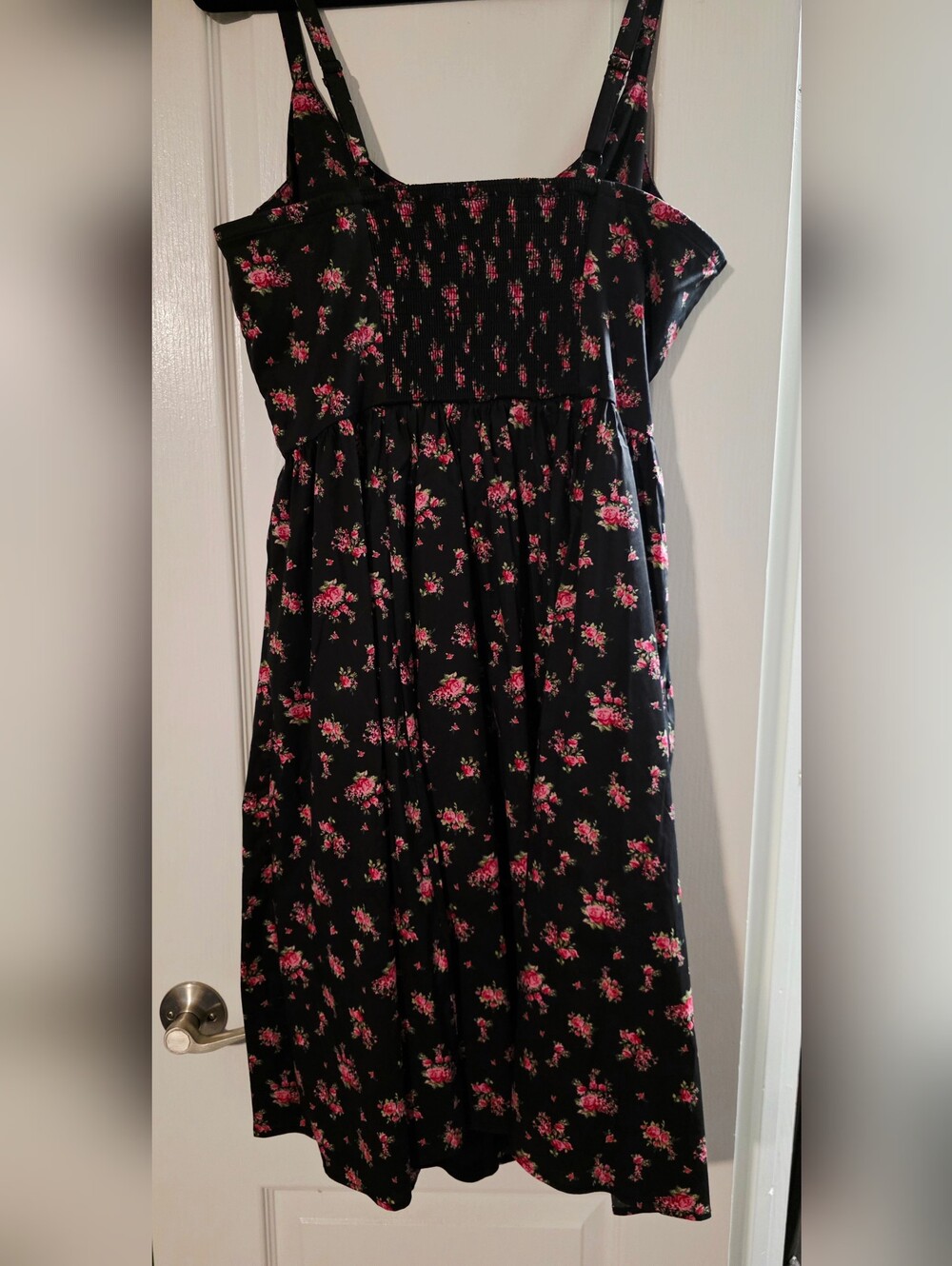 Torrid Retro Chic Belted Swing Floral Dress Size 1 - Picture 2 of 6